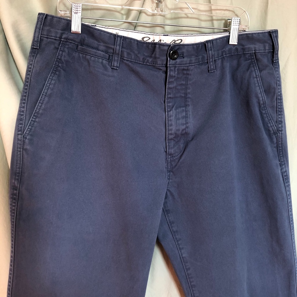 Eddie Bauer Blue Legend Wash Classic Fit Khakis